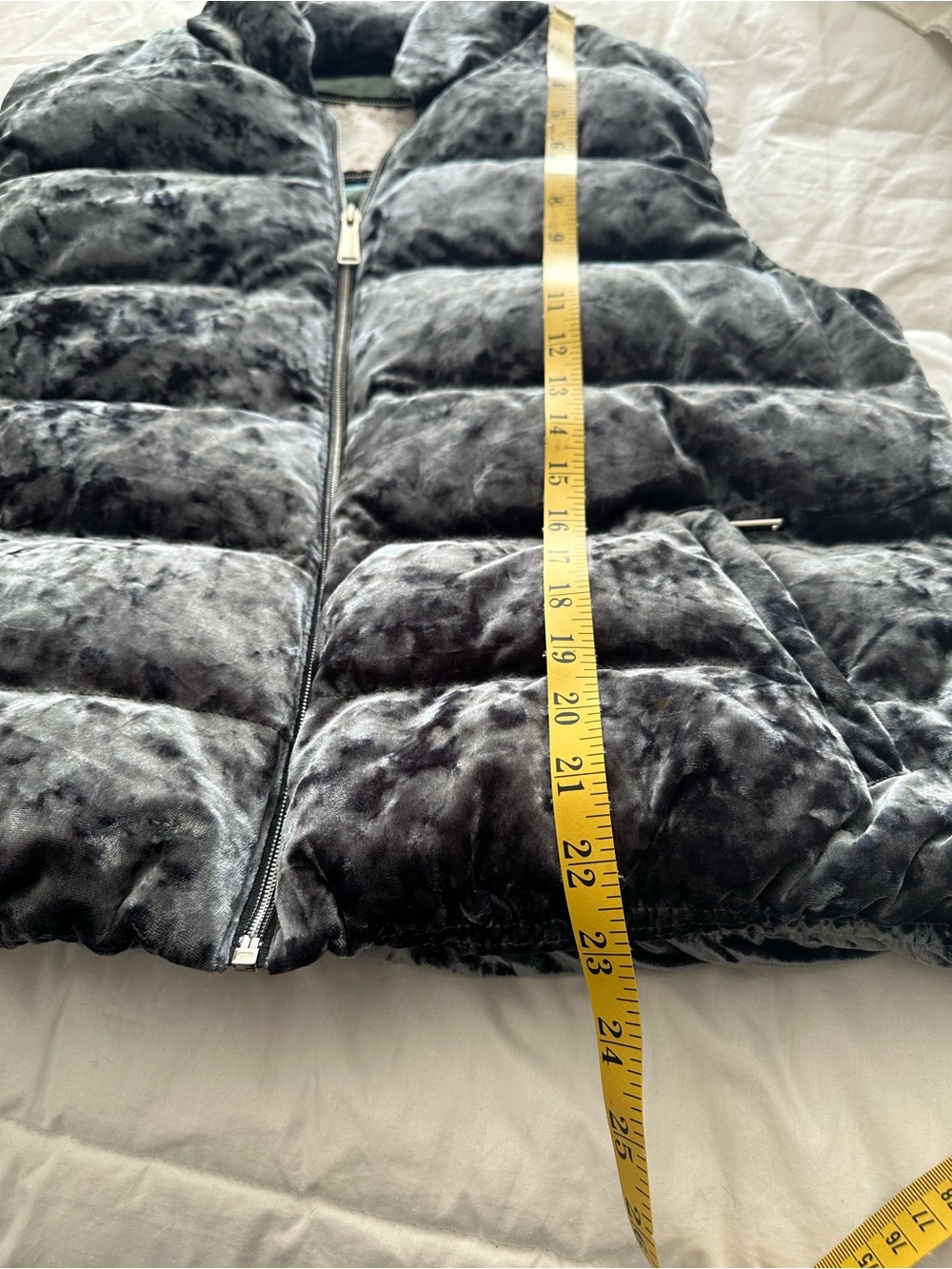 Calvin Klein Crushed Velvet Down Puffer Vest blue green size medium - Picture 13 of 15